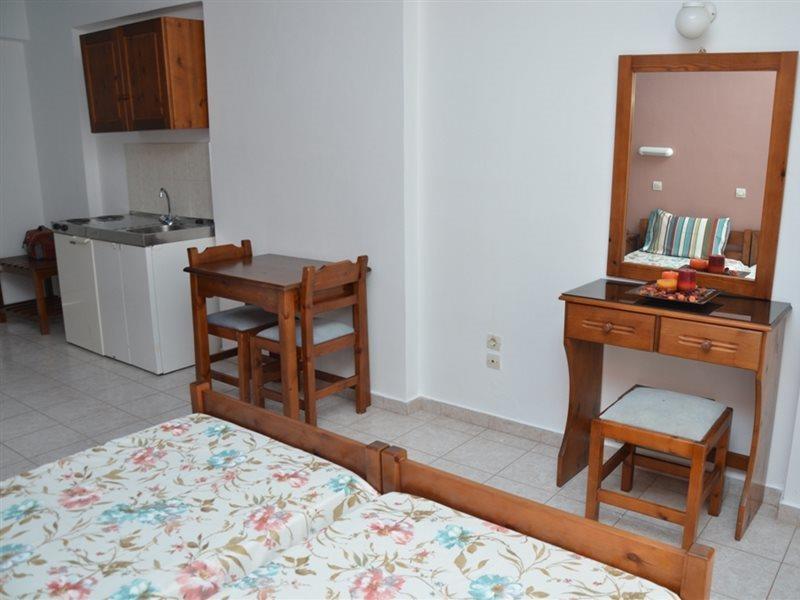 Iatridis Studios Faliraki (Adults Only) Εξωτερικό φωτογραφία