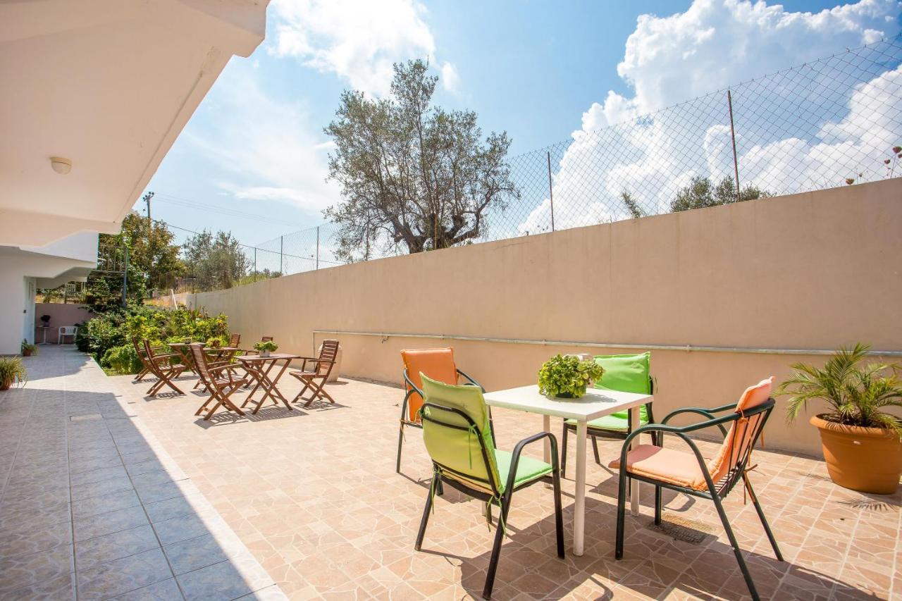 Iatridis Studios Faliraki (Adults Only) Εξωτερικό φωτογραφία