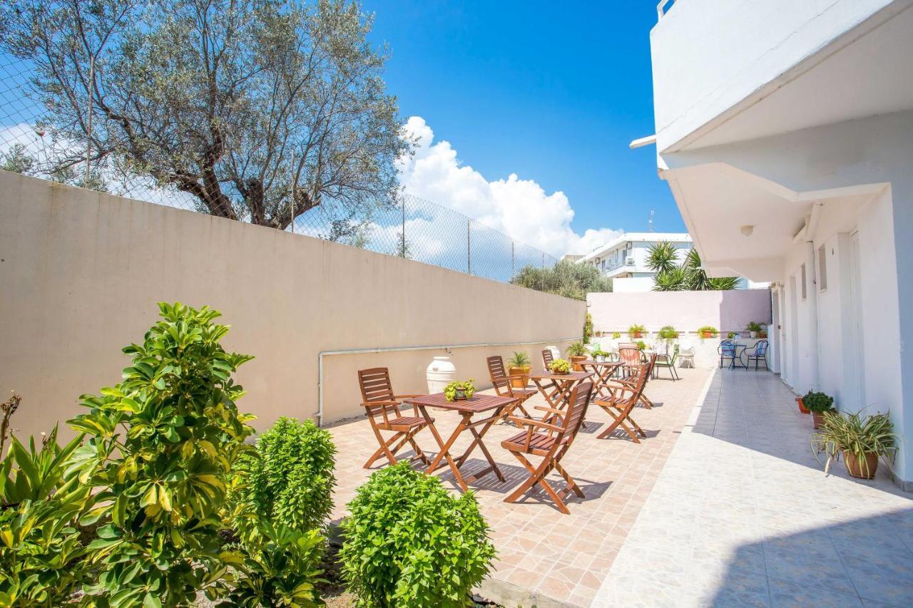 Iatridis Studios Faliraki (Adults Only) Εξωτερικό φωτογραφία